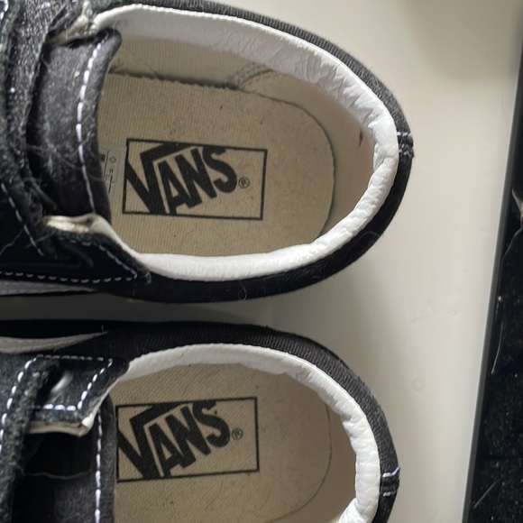 Suede Canvas Old Skool V - Picture 2 of 4